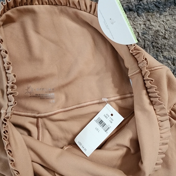 NWT Aerie tan leggings womans size Large - Picture 3 of 4